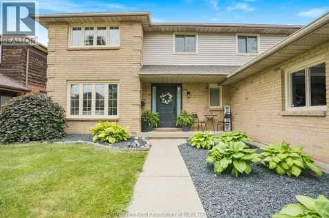 115 Hedge Maple Path Chatham ON N7L 5E5