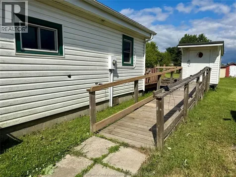 25 Cathcart Street Blenheim ON N0P 1A0