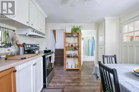 21 Benner Street Orillia ON L3V 2G6