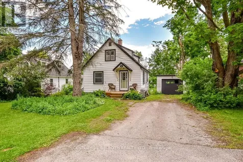 21 Benner Street Orillia ON L3V 2G6