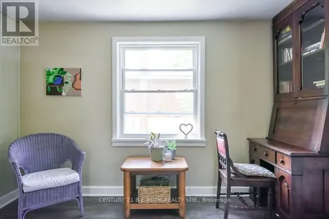 21 Benner Street Orillia ON L3V 2G6