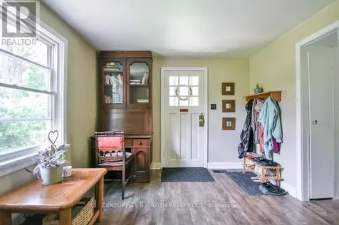 21 Benner Street Orillia ON L3V 2G6