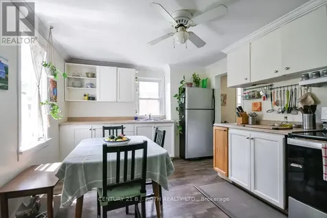 21 Benner Street Orillia ON L3V 2G6