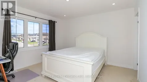 1649 Corsal Court Innisfil ON L9S 0P8