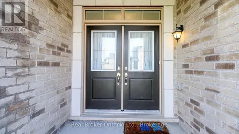 1649 Corsal Court Innisfil ON L9S 0P8