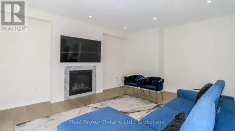 1649 Corsal Court Innisfil ON L9S 0P8