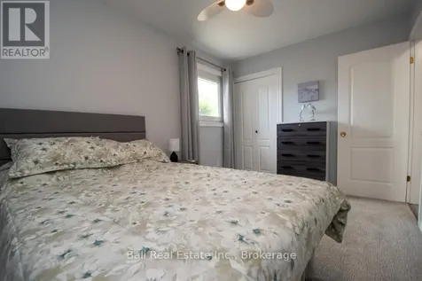 12 Lakefield Court Selwyn ON K0L 2H0