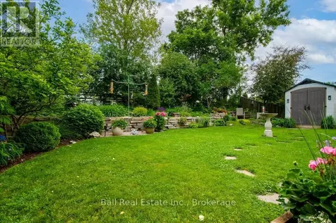 12 Lakefield Court Selwyn ON K0L 2H0