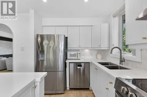 441 Mariners Way Collingwood ON L9Y 5C7