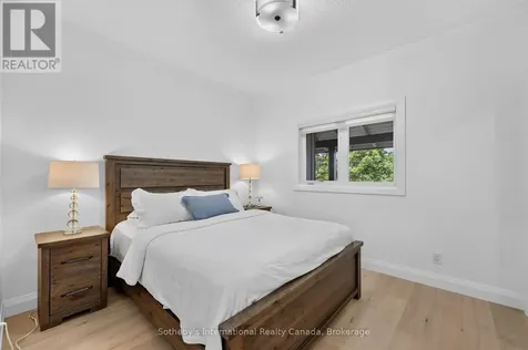 441 Mariners Way Collingwood ON L9Y 5C7