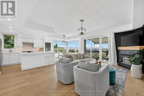 441 Mariners Way Collingwood ON L9Y 5C7