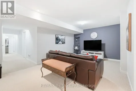 135 Conservation Way Collingwood ON L9Y 0G9