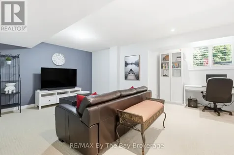 135 Conservation Way Collingwood ON L9Y 0G9