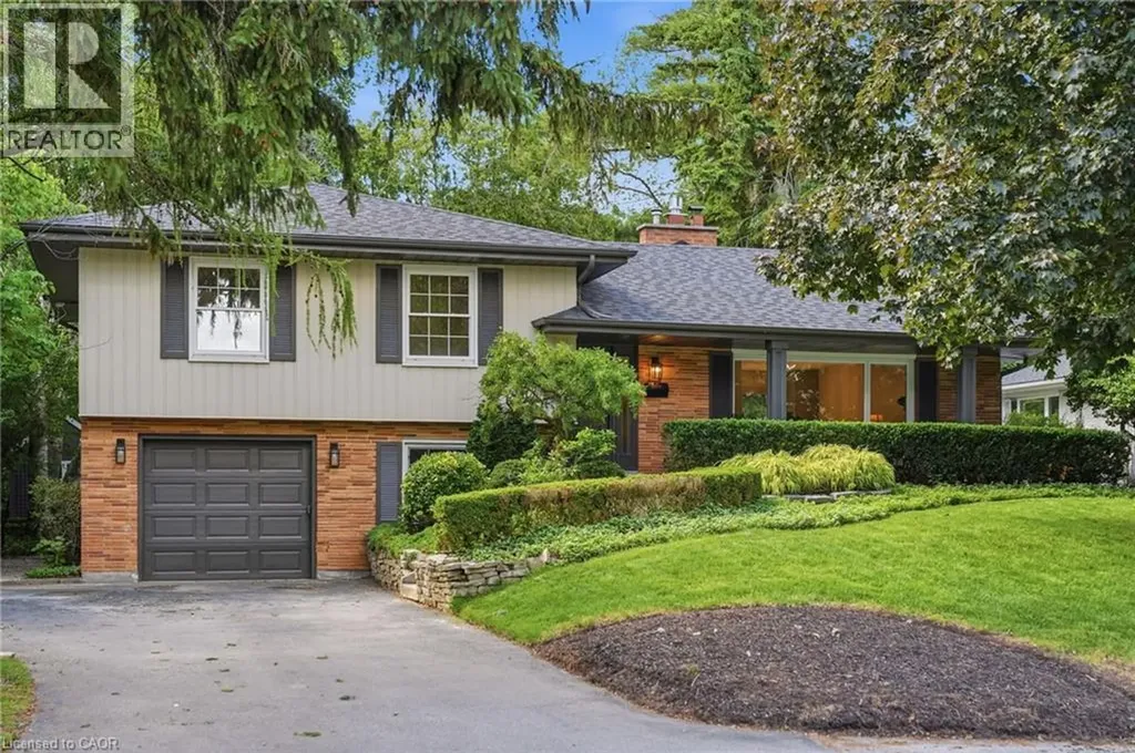 571 Leonard Court Burlington ON L7T 2P4