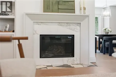 571 Leonard Court Burlington ON L7T 2P4