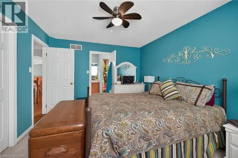 64 Caledonia Avenue Caledonia ON N3W 2M9