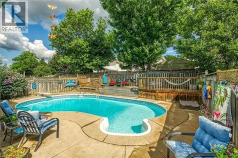 64 Caledonia Avenue Caledonia ON N3W 2M9