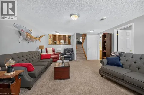 64 Caledonia Avenue Caledonia ON N3W 2M9