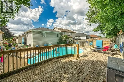 64 Caledonia Avenue Caledonia ON N3W 2M9