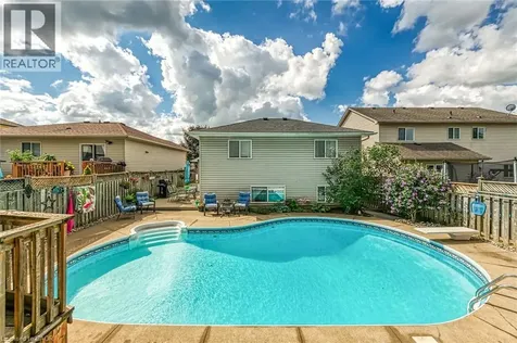 64 Caledonia Avenue Caledonia ON N3W 2M9