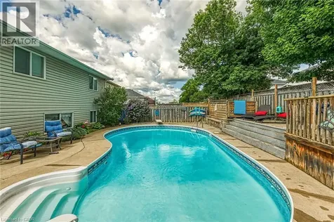64 Caledonia Avenue Caledonia ON N3W 2M9