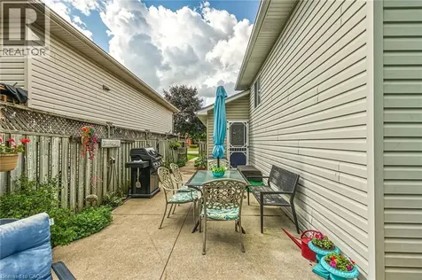 64 Caledonia Avenue Caledonia ON N3W 2M9