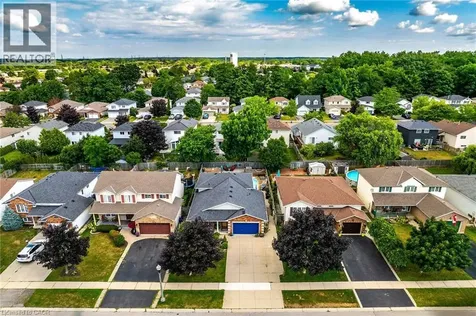 64 Caledonia Avenue Caledonia ON N3W 2M9