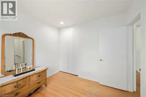50 Queen Mary Crescent London ON N6H 4B4