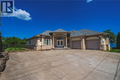 511 Glover Road Stoney Creek ON L8E 5C6