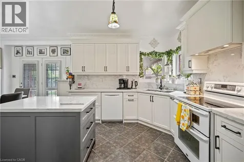 11 Downey Drive Whitby ON L1M 1J3