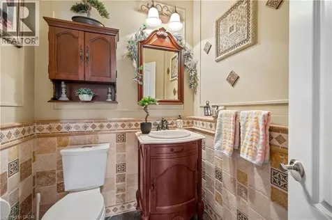 11 Downey Drive Whitby ON L1M 1J3