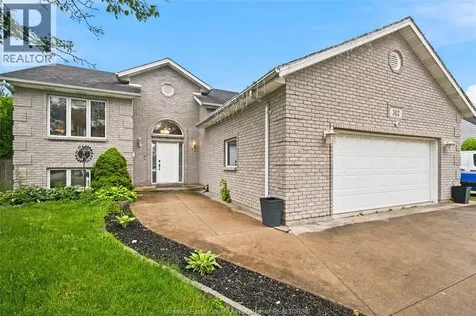 312 Bouffard Lasalle ON N9J 1G2
