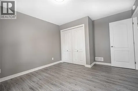 81 Brien Avenue West Essex ON N8M 1V9