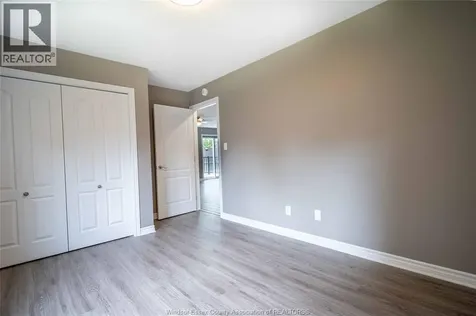 81 Brien Avenue West Essex ON N8M 1V9