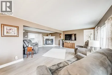 110 Brooks Boulevard Lakeshore ON N8N 2P8