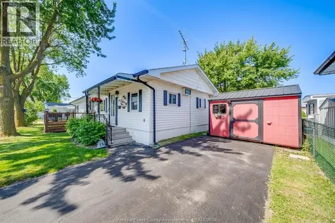 110 Brooks Boulevard Lakeshore ON N8N 2P8