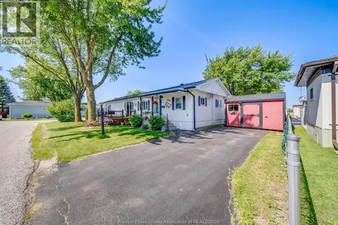 110 Brooks Boulevard Lakeshore ON N8N 2P8