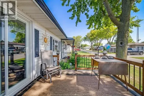 110 Brooks Boulevard Lakeshore ON N8N 2P8