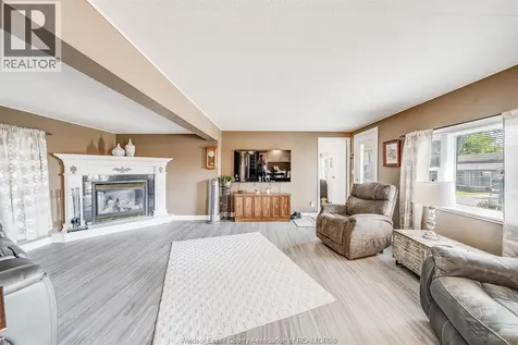 110 Brooks Boulevard Lakeshore ON N8N 2P8