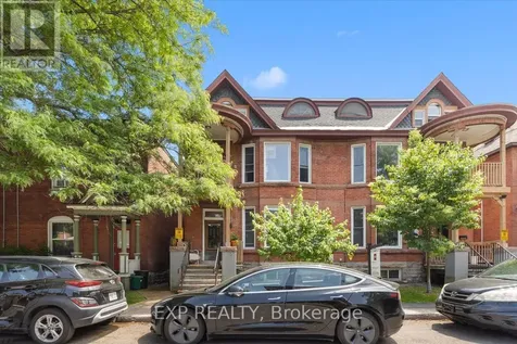 484 Gilmour Street Ottawa ON K1R 5L4