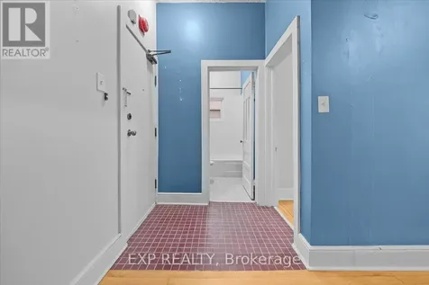 484 Gilmour Street Ottawa ON K1R 5L4