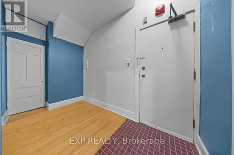 484 Gilmour Street Ottawa ON K1R 5L4