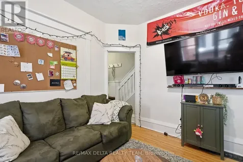 181 Goulburn Avenue Ottawa ON K1N 8E3
