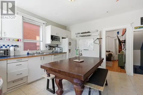 181 Goulburn Avenue Ottawa ON K1N 8E3