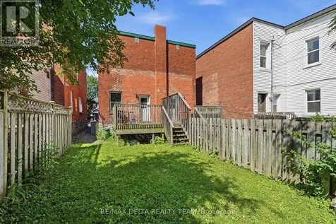 181 Goulburn Avenue Ottawa ON K1N 8E3