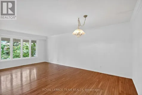 19 Windhurst Drive Ottawa ON K2G 6G5