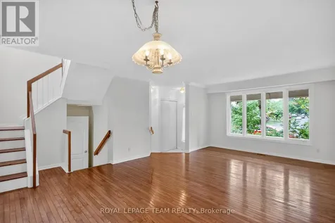 19 Windhurst Drive Ottawa ON K2G 6G5