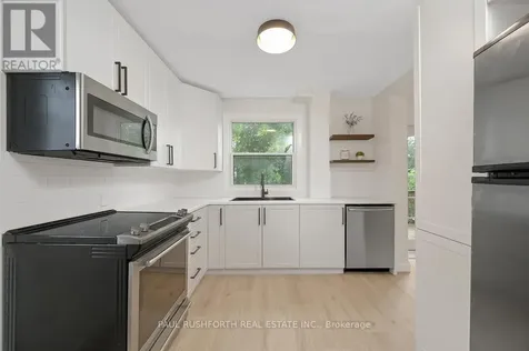 2418 Clementine Boulevard Ottawa ON K1V 8E2