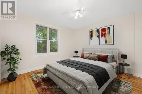 2418 Clementine Boulevard Ottawa ON K1V 8E2