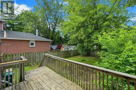 2418 Clementine Boulevard Ottawa ON K1V 8E2